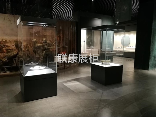 博物館文物展示柜電動(dòng)門(mén)窗安裝調(diào)整的方法和需要注意的事項(xiàng)